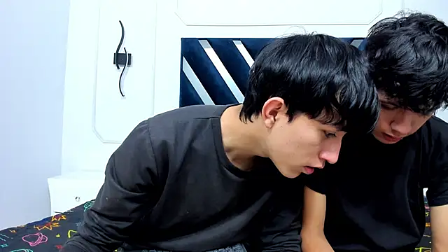 hoot booys  online show from 11-29-25, 07:58