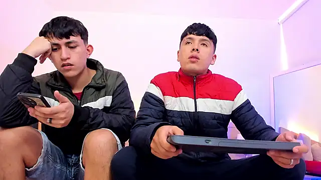 hoot booys  online show from 02-17-26, 08:06