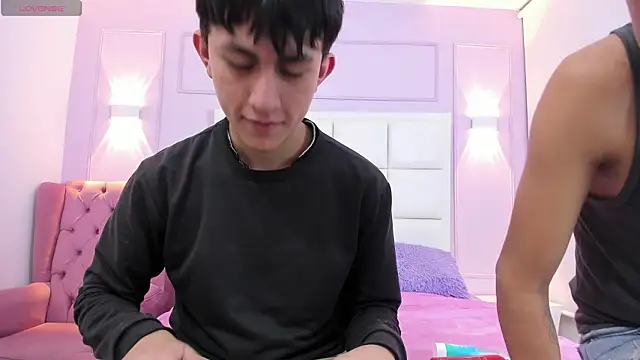 hoot booys  online show from 03-19-26, 08:31