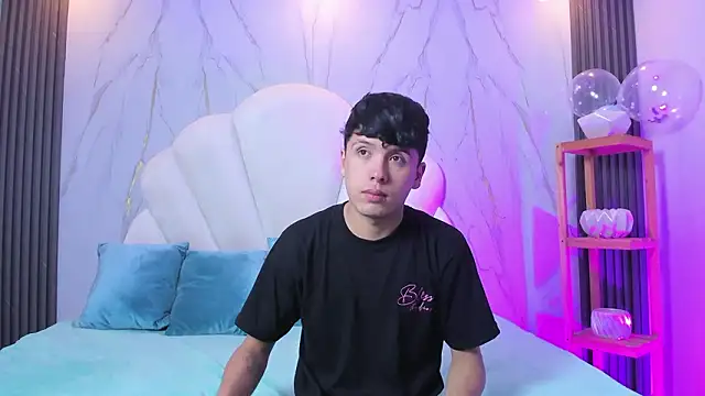 hoot booys  online show from 03-05-26, 08:38