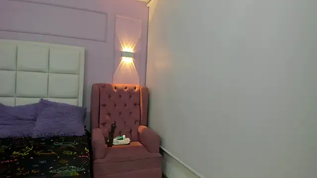 hoot booys  online show from 12-17-25, 09:20