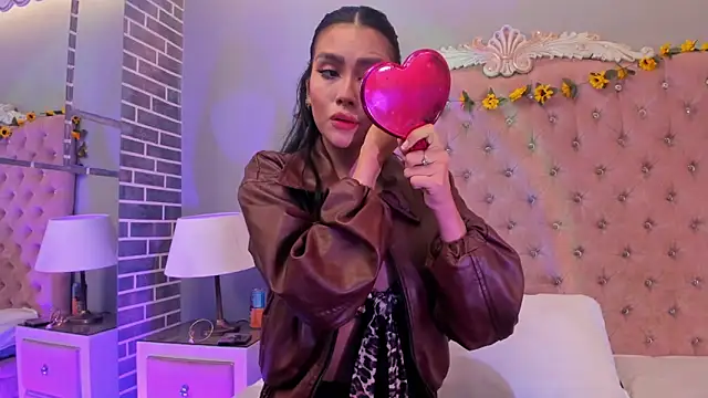 Snapshot of TanyaBello chatting on 02-25-26, 05:07 TanyaBello online show from 02-25-26, 05:07