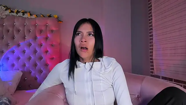 TanyaBello online show from 05-08-26, 04:27