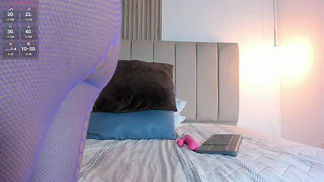 EvaaSinclair online show from 04-16-26, 09:39