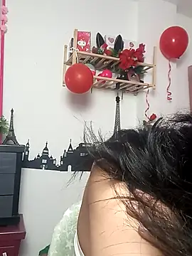 Snapshot of petite_coral chatting on 02-27-26, 03:40 petite coral online show from 02-27-26, 03:40