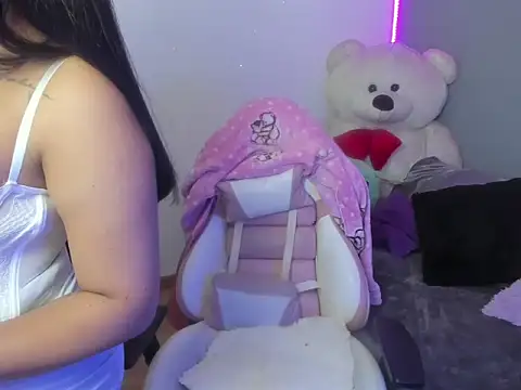 mia  abbey online show from 02-07-26, 11:24