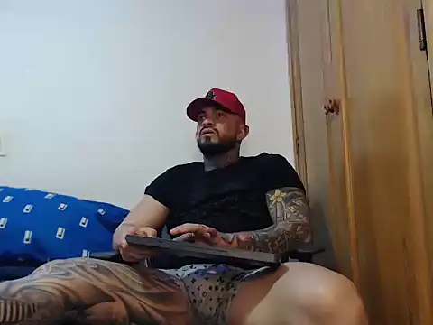 Snapshot of stefanodangelo chatting on 10-21-25, 10:20 stefanodangelo online show from 10-21-25, 10:20