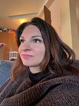 kinkysarahx online show from 04-08-26, 02:07