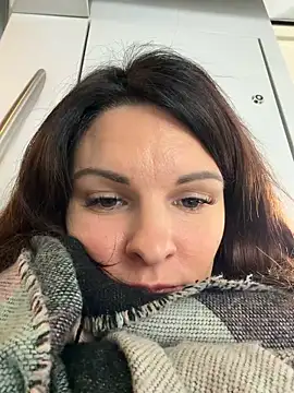 kinkysarahx online show from 02-07-26, 11:29