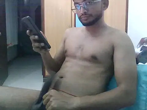 Snapshot of ramsy1982 chatting on 10-16-25, 07:44 ramsy1982 online show from 10-16-25, 07:44