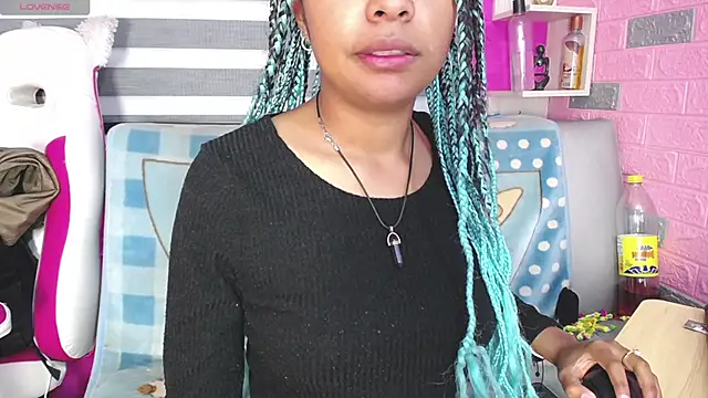 Zoe Rider online show from 12-20-25, 12:52