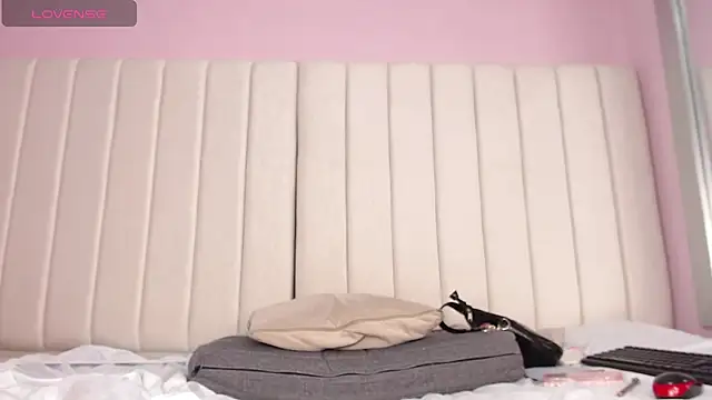 miel alisha online show from 11-21-25, 12:37