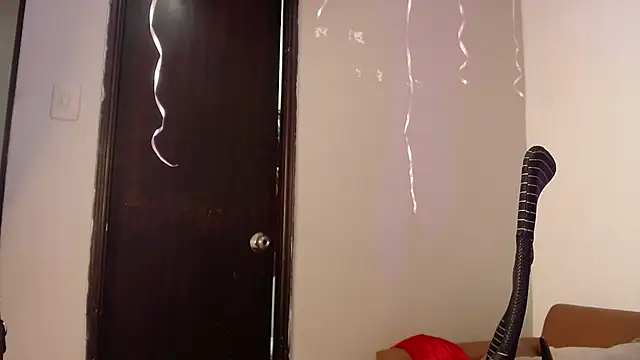 miel alisha online show from 05-28-26, 02:23
