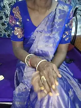 Snapshot of sarika-telugu chatting on 06-15-26, 03:29 sarika-telugu online show from 06-15-26, 03:29