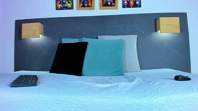 iamdoll online show from 02-19-26, 08:28