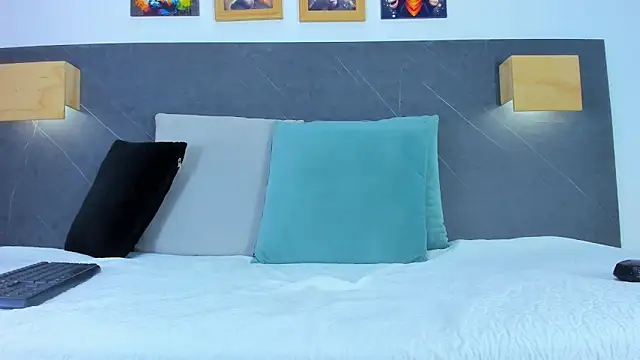 iamdoll online show from 02-26-26, 07:58