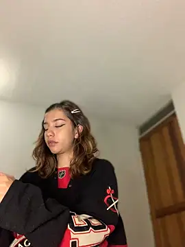 MiaaCute- online show from 02-25-26, 12:44