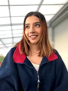 MiaaCute- online show from 10-21-25, 09:03