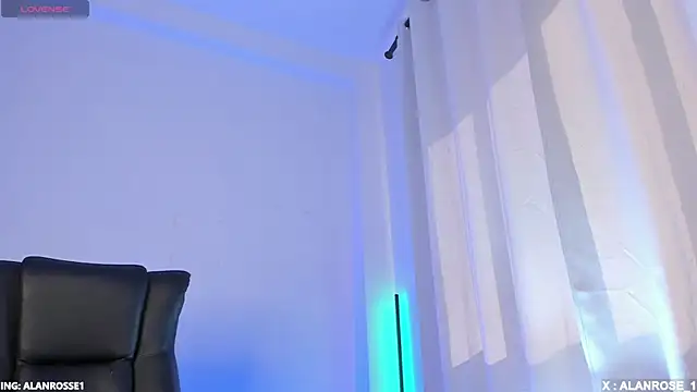 AlanRose01 online show from 11-21-25, 01:21