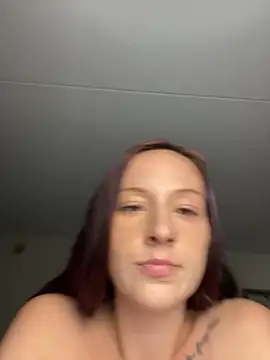 Snapshot of magsxo23 chatting on 10-23-25, 10:52 magsxo23 online show from 10-23-25, 10:52