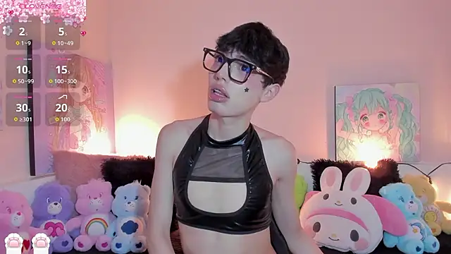 Strawberry Kitty  online show from 02-16-26, 04:22