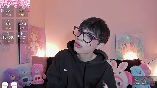 Strawberry Kitty  online show from 02-15-26, 07:09