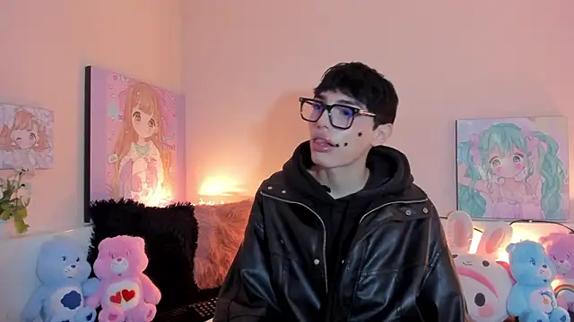 Strawberry Kitty  online show from 02-07-26, 04:20