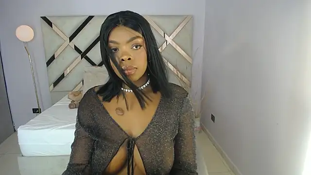 Maiacharris  online show from 05-28-26, 12:11