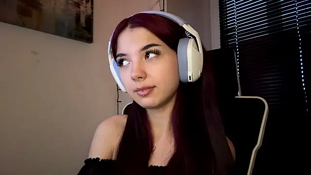 HanaMantanaDell online show from 04-15-26, 03:38