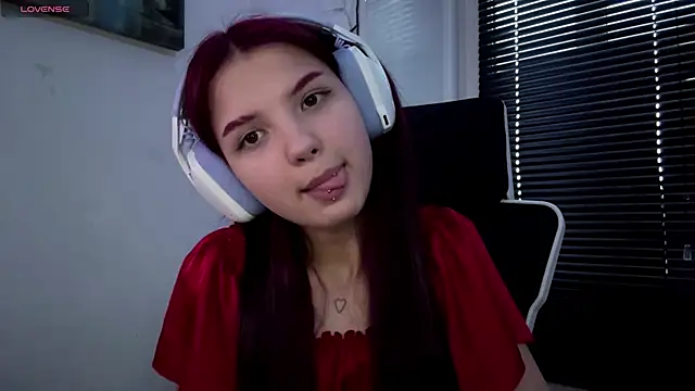 HanaMantanaDell online show from 04-09-26, 02:56