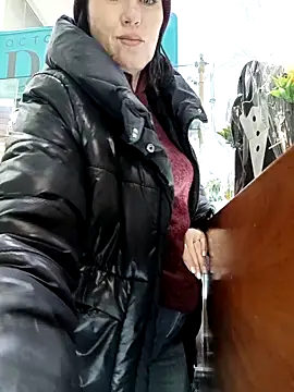 Luna 7777 online show from 02-15-26, 01:21