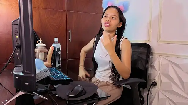 sharon ivanna12 online show from 04-17-26, 08:00