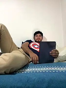 Twistermc11 online show from 10-25-25, 05:17