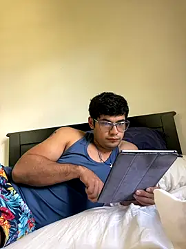 Twistermc11 online show from 11-01-25, 06:02