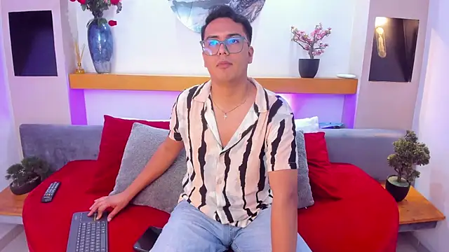 JohnBelRose online show from 01-08-26, 07:31