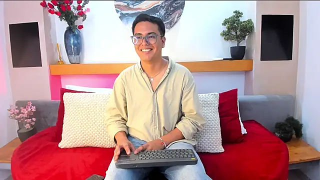 JohnBelRose online show from 12-23-25, 03:28