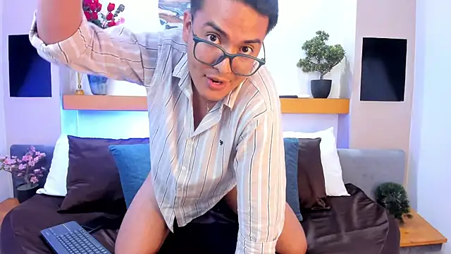 JohnBelRose online show from 12-16-25, 07:51