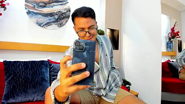 JohnBelRose online show from 11-11-25, 07:19