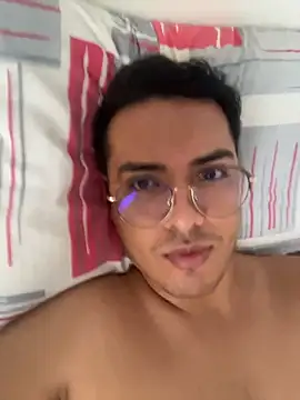 JohnBelRose online show from 11-30-25, 01:12