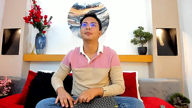 JohnBelRose online show from 11-04-25, 07:39