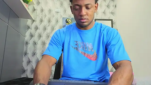 Stevenbrand online show from 11-12-25, 08:23