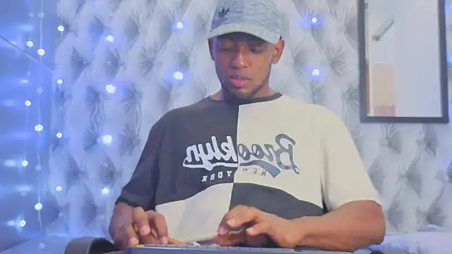 Stevenbrand online show from 11-28-25, 06:41