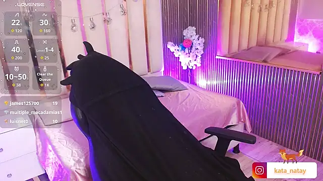 KATANA TAY online show from 12-19-25, 12:40