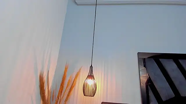 Amelia Brixton online show from 02-18-26, 06:00