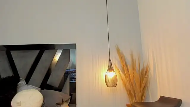 Amelia Brixton online show from 03-28-26, 04:57