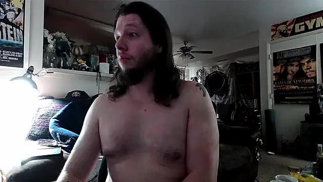 biggerisbetter12 online show from 11-23-25, 02:49