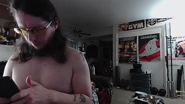 biggerisbetter12 online show from 06-04-26, 02:16