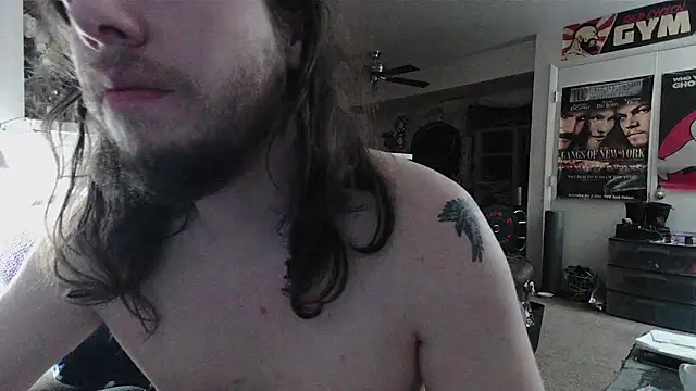 biggerisbetter12 online show from 04-10-26, 02:51