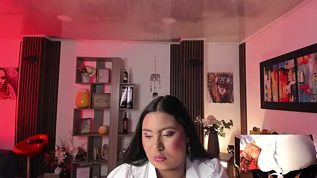 ValentinaNoir online show from 11-18-25, 03:21