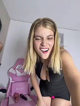  Alicee 1 online show from 03-19-26, 12:43